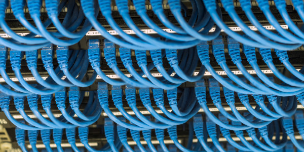 Certificado / Certificación de ICT Telecomunicaciones Castelló · Seguridad y Gestión de Redes