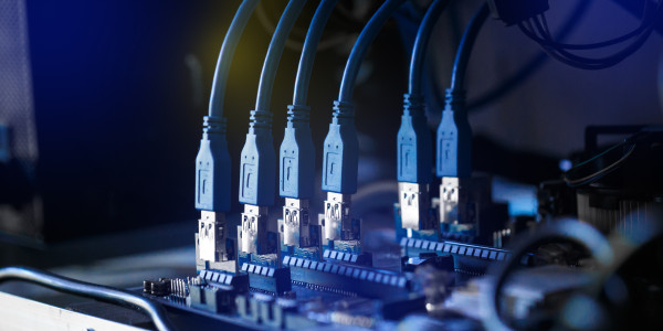 Instalación / Implantación / Legalización de ICT en València · Optimización del rendimiento y detección de fallos