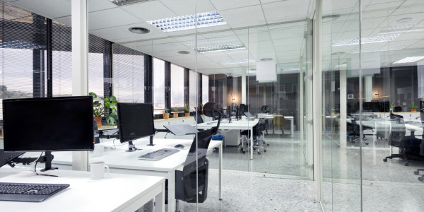 Proyectos de ICT Oficinas / Locales Comerciales El Puig de Santa Maria · Instalación y mantenimiento de redes de alta velocidad